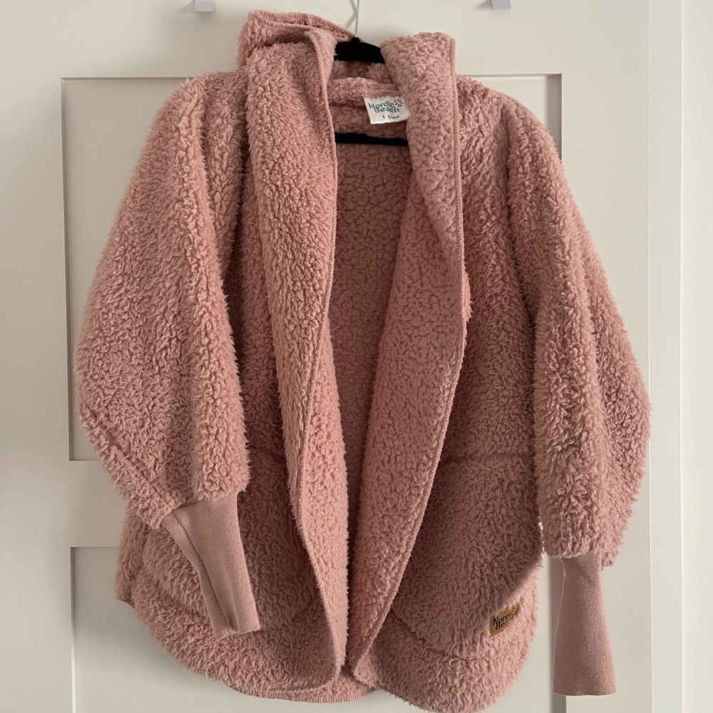 Nordic Beach Fleece Jacket with Hood